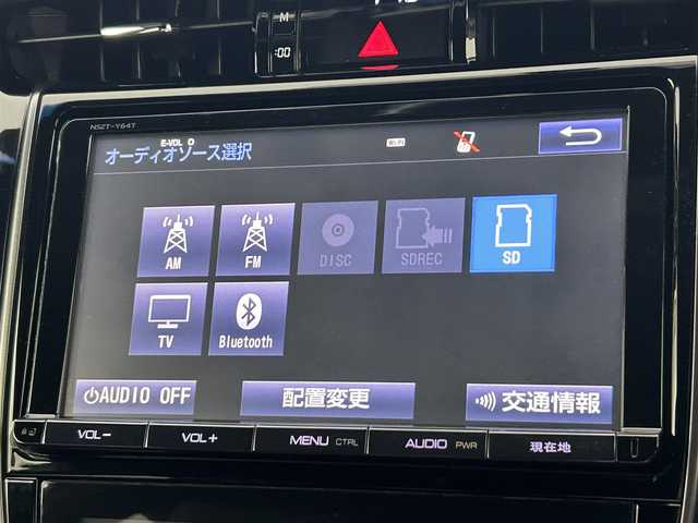 トヨタ ハリアー エレガンス G’s 熊本県 2015(平27)年 5.2万km ホワイトパールクリスタルシャイン 純正ナビ（ＣＤ・ＤＶＤ・フルセグ・ＳＤ・ＢＴ）/バックカメラ　/ビルトインＥＴＣ　/社外前後ドライブレコーダー　/純正エアロ（Ｆ・Ｒ・リアスポイラー）/運転席パワーシート/アイドリングストップ　/横滑り防止/ハーフレザーシート/純正フロアマット/純正19インチAW/オートライト/LEDヘッドライト/フォグライト/スマートキー/プッシュスタート/スペアキー1本/取扱説明書