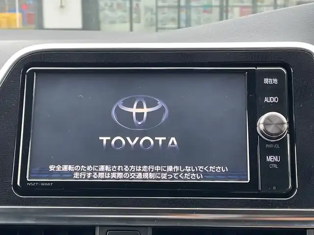トヨタ シエンタ G 千葉県 2017(平29)年 1万km ヴィンテージブラウンパールクリスタルシャイン 純正メモリナビ/(フルセグTV/BT/CD/DVD/FM/AM)/バックカメラ/純正フリップダウンモニター/両側パワースライドドア/横滑り防止装置/ビルトインETC/前後ドライブレコーダー/アイドリングストップ/前席シートヒーター/プッシュスタート/スマートキー/フロアマット/ドアバイザー/スペアキー/取扱説明書/保証書