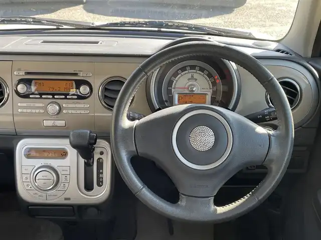 スズキ ラパン 10thアニバーサリーリミテッド 山形県 2012(平24)年 8.7万km ミルクティーベージュメタリック (株)IDOMが運営する【じしゃロン山形店】の自社ローン専用車両になります。/こちらは現金またはオートローンご利用時の価格です。/自社ローンご希望の方は別途その旨お申付け下さい。/スマートー/ドラレコ/プッシュスタート/シートヒーター