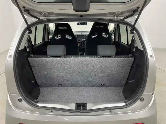 スズキ アルト ワークス 埼玉県 2015(平27)年 3.3万km スチールシルバーM 社外ナビ　バックカメラ　ＥＴＣ　ＨＩＤライト　レーダーブレーキサポート　ＣＤ再生　ステアリングスイッチ　スマートキー　プッシュスタート　ＲＥＣＡＲＯシート　社外アルミ　フロアマット　オートライト