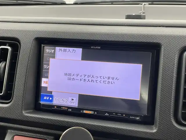 スズキ アルト ワークス 埼玉県 2015(平27)年 3.3万km スチールシルバーM 社外ナビ　バックカメラ　ＥＴＣ　ＨＩＤライト　レーダーブレーキサポート　ＣＤ再生　ステアリングスイッチ　スマートキー　プッシュスタート　ＲＥＣＡＲＯシート　社外アルミ　フロアマット　オートライト