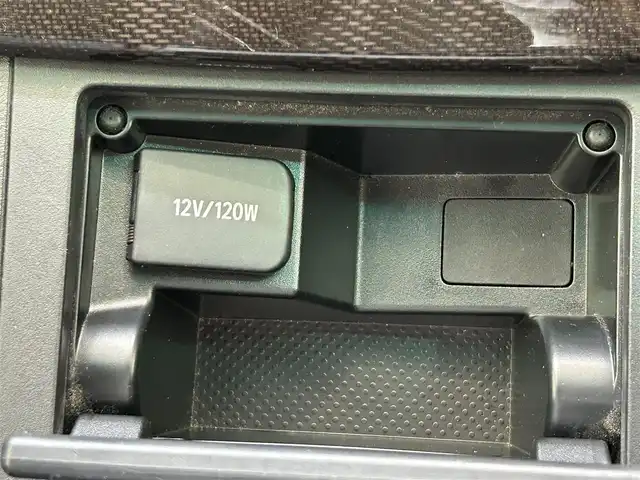 トヨタ カムリ ハイブリット 沖縄県 2012(平24)年 6.8万km グレーメタリック (株)IDOMが運営する【じしゃロンコザ店】の自社ローン対象車両になります。こちらは現金ご利用時の価格です。自社ローンご希望の方は別途その旨お申付け下さい。/・プッシュスタート　/・ナビ　/・バックカメラ　/・Ｂｌｕｅｔｏｏｔｈ接続　/・ＥＴＣ　/・ドライブレコーダー　/・クルーズコントロール　/・横滑り防止装置　/・盗難防止装置　/・純正フロアマット　/・パワーシート　/・カーテンエアバック