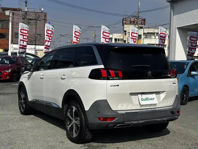 プジョー ５００８ GTライン ブルーHDi 熊本県 2020(令2)年 6.2万km 白 ワンオーナー/サンルーフ/純正ディスプレイオーディオ/【Bluetooth再生/Applecarplay/Androidauto）】/バックカメラ/サイドカメラ/後部モニター/アクティブセーフティブレーキ/レーンキープアシスト/パーキングセンサー/インテリジェントハイビーム/タイヤ空気圧警告システム/ハンズフリー電動テールゲート/パドルシフト/ブラインドスポットモニター/トラクションコントロール/純正18インチAW/純正LEDオートライト/メモリーシート/シートヒーター/ETC