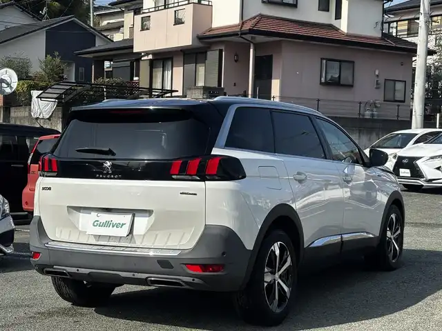 プジョー ５００８ GTライン ブルーHDi 熊本県 2020(令2)年 6.2万km 白 ワンオーナー/サンルーフ/純正ディスプレイオーディオ/【Bluetooth再生/Applecarplay/Androidauto）】/バックカメラ/サイドカメラ/後部モニター/アクティブセーフティブレーキ/レーンキープアシスト/パーキングセンサー/インテリジェントハイビーム/タイヤ空気圧警告システム/ハンズフリー電動テールゲート/パドルシフト/ブラインドスポットモニター/トラクションコントロール/純正18インチAW/純正LEDオートライト/メモリーシート/シートヒーター/ETC