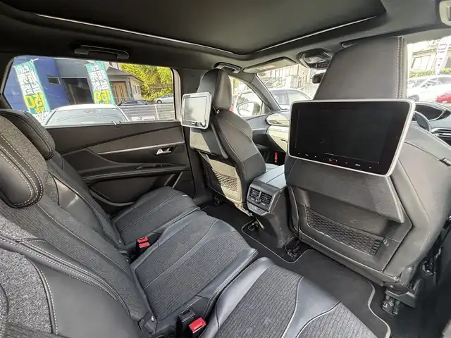 プジョー ５００８ GTライン ブルーHDi 熊本県 2020(令2)年 6.2万km 白 ワンオーナー/サンルーフ/純正ディスプレイオーディオ/【Bluetooth再生/Applecarplay/Androidauto）】/バックカメラ/サイドカメラ/後部モニター/アクティブセーフティブレーキ/レーンキープアシスト/パーキングセンサー/インテリジェントハイビーム/タイヤ空気圧警告システム/ハンズフリー電動テールゲート/パドルシフト/ブラインドスポットモニター/トラクションコントロール/純正18インチAW/純正LEDオートライト/メモリーシート/シートヒーター/ETC