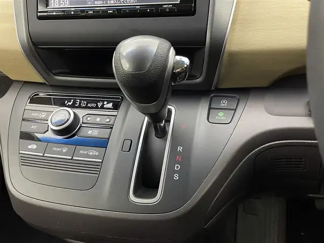 ホンダ フリード G ホンダセンシング 宮城県 2017(平29)年 2.3万km コバルトブルーパール 純正ナビ/両側パワースライドドア/ＬＥＤヘッドライト/アクティブコーナリングライト/オートライト/フルセグＴＶ/Bluetoothオーディオ/衝突軽減ブレーキ/レーンキープアシスト/コンフォートビューＰＫＧ/後席ロールサンシェード/ETC/前後ドライブレコーダー/禁煙車