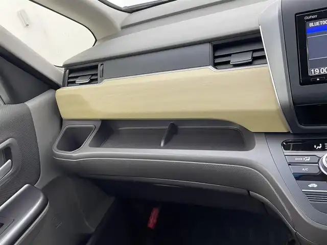 ホンダ フリード G ホンダセンシング 宮城県 2017(平29)年 2.3万km コバルトブルーパール 純正ナビ/両側パワースライドドア/ＬＥＤヘッドライト/アクティブコーナリングライト/オートライト/フルセグＴＶ/Bluetoothオーディオ/衝突軽減ブレーキ/レーンキープアシスト/コンフォートビューＰＫＧ/後席ロールサンシェード/ETC/前後ドライブレコーダー/禁煙車