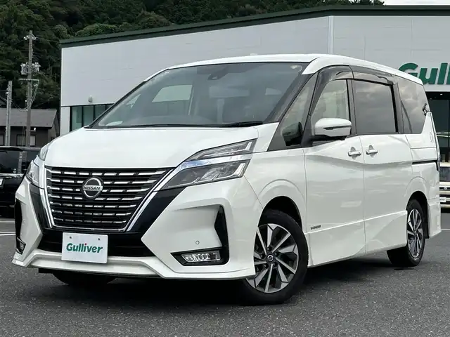 日産 セレナ ハイウェイスター V 島根県 2020(令2)年 5.8万km ブリリアントホワイトパール 登録時走行距離58013km/KENWOODメモリナビゲーション/地デジＴＶ/CD/DVD/FM/AM/Bluetooth/セーフティAパック/SRSエアバック【カーテン/サイド】/インテリジェントアラウンドビューモニター/ふらつき警報/ヒーター付ドアミラー/全方位運転支援システム/インテリジェントエマージェンシーブレーキ/標識認識機能/踏み間違い衝突防止アシスト/車線逸脱防止支援システム/車線逸脱警報/後側方衝突防止支援システム/後側方車両検知警報/後退時車両検知警報/クルーズコントロール/ハンズフリーパワーバックドア【運転席側/助手席側】/アダプティブLEDヘッドランプ/オートライト/純正１６インチアルミホイール/SRSエアバック【運転席/助手席】/オートエアコン/リアオートエアコン/ETC/ドライブレコーダー/インテリジェントキー/プッシュエンジンスターター/保証書/取扱説明書/スペアキー１本