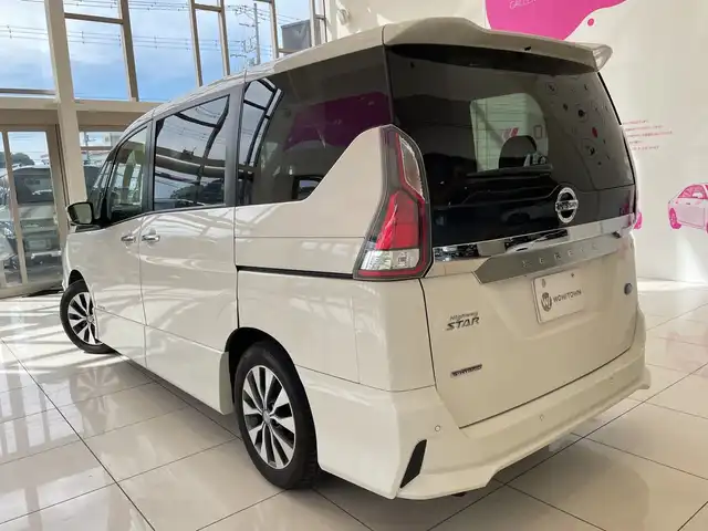 日産 セレナ ハイウェイスターVセレクションⅡ 埼玉県 2019(平31)年 4.8万km ブリリアントホワイトパール エマージェンシーブレーキ　/メモリナビ/　　CD/DVD/BT/フルセグ　/アラウンドビューモニター /両側パワースライドドア /クルーズコントロール /LEDオートライト /純正16インチアルミホイール /ETC