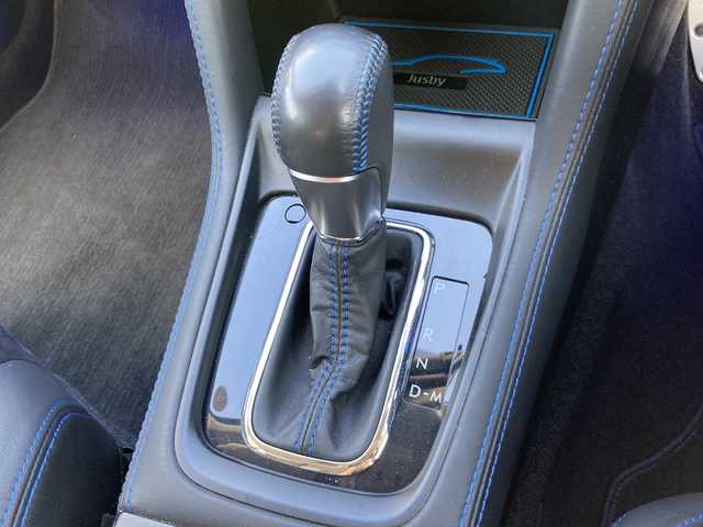 スバル レヴォーグ 2．0GT－S アイサイト 大阪府 2014(平26)年 11.5万km クリスタルホワイトP ”(株)IDOMが運営する【じしゃロン堺店】の自社ローン専用車両になります。/こちらは現金またはオートローンご利用時の価格です。自社ローンご希望の方は別途その旨お申付け下さい”