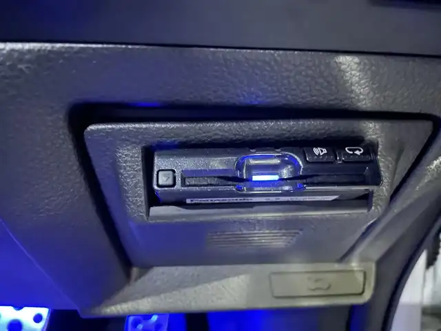 スバル レヴォーグ 2．0GT－S アイサイト 大阪府 2014(平26)年 11.5万km クリスタルホワイトP ”(株)IDOMが運営する【じしゃロン堺店】の自社ローン専用車両になります。/こちらは現金またはオートローンご利用時の価格です。自社ローンご希望の方は別途その旨お申付け下さい”