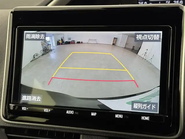 トヨタ ヴォクシー ハイブリッド ZS 煌Ⅲ 福岡県 2021(令3)年 6万km ブラック 純正９型ナビ／フルセグＴＶ　/バックカメラ　/ビルトインＥＴＣ　/クルーズコントロール　/コーナーセンサー　/衝突被害軽減　/レーンキープ　/アクセル踏み間違い防止　/オートマチックハイビーム　/両側電動スライドドア　/ハーフレザーシート　/シートヒーター　/Ｗエアコン　/純正１６インチアルミホイール