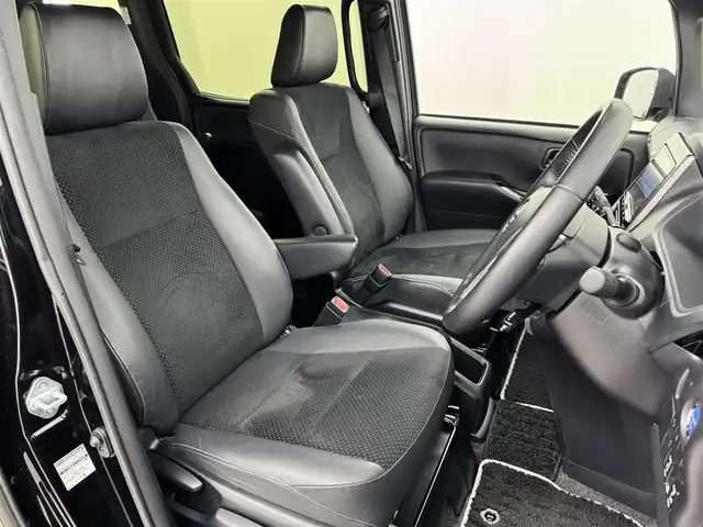 トヨタ ヴォクシー ハイブリッド ZS 煌Ⅲ 福岡県 2021(令3)年 6万km ブラック 純正９型ナビ／フルセグＴＶ　/バックカメラ　/ビルトインＥＴＣ　/クルーズコントロール　/コーナーセンサー　/衝突被害軽減　/レーンキープ　/アクセル踏み間違い防止　/オートマチックハイビーム　/両側電動スライドドア　/ハーフレザーシート　/シートヒーター　/Ｗエアコン　/純正１６インチアルミホイール