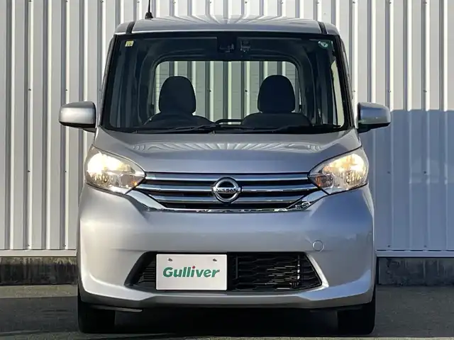 日産 デイズ ルークス X Vセレクション 福岡県 2016(平28)年 6.6万km クールシルバー 純正ナビ（ＭＭ３１６Ｄ－Ｗ）　/全周囲カメラ　/両側パワースライドドア　/エマージェンシーブレーキ　/アイドリングストップ　/スマートキー　/プッシュスタート　/フルセグＴＶ　/ＣＤ／ＤＶＤ再生　/Ｂｌｕｅｔｏｏｔｈ