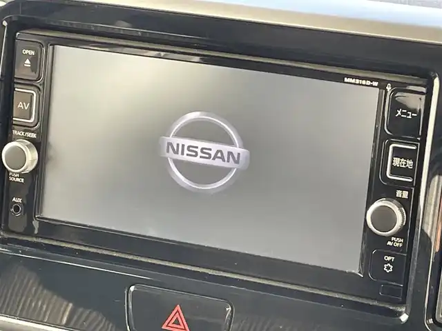 日産 デイズ ルークス X Vセレクション 福岡県 2016(平28)年 6.6万km クールシルバー 純正ナビ（ＭＭ３１６Ｄ－Ｗ）　/全周囲カメラ　/両側パワースライドドア　/エマージェンシーブレーキ　/アイドリングストップ　/スマートキー　/プッシュスタート　/フルセグＴＶ　/ＣＤ／ＤＶＤ再生　/Ｂｌｕｅｔｏｏｔｈ