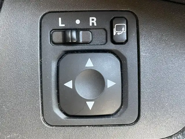 日産 デイズ ルークス X Vセレクション 福岡県 2016(平28)年 6.6万km クールシルバー 純正ナビ（ＭＭ３１６Ｄ－Ｗ）　/全周囲カメラ　/両側パワースライドドア　/エマージェンシーブレーキ　/アイドリングストップ　/スマートキー　/プッシュスタート　/フルセグＴＶ　/ＣＤ／ＤＶＤ再生　/Ｂｌｕｅｔｏｏｔｈ