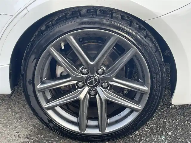 レクサス ＩＳ 300h Fスポーツ 宮城県 2013(平25)年 5.5万km ホワイトノーヴァガラスフレーク １オーナー//純正ＳＤナビ（フルセグＴＶ、ラジオ、ブルーレイ、ＳＤ、ＢＴ）//前後ドラレコ//純正ＡＷ//スペアキー//ビルトインＥＴＣ//追従型クルコン//純正フロアマット//追従型クルコン//USBポート//ワイパーデアイサー//前席パワーシーター//前席シートヒーター//横滑り防止機能//プッシュスタート//バックカメラ