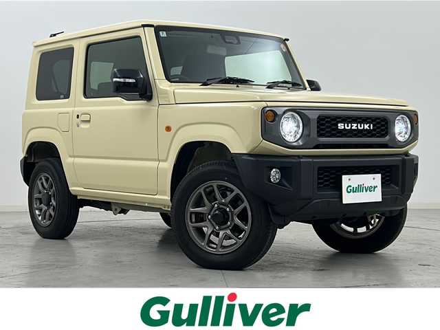 スズキ ジムニー XC 宮城県 2022(令4)年 1.9万km シフォンアイボリーM 禁煙車/ワンオーナー/スズキセーフティサポート/・衝突軽減ブレーキ/・車線逸脱警報システム/・アダプティブクルーズコントロール/・ヘッドライトウォッシャー/ヒーテッドドアミラー/純正ディスプレイオーディオ/・CD・DVD・BT/LEDヘッドライト/フォグライト/ビルドインETC/前席シートヒーター/革巻きステアリング/ステアリングスイッチ/プッシュスタート/スマートキー/純正フロアマット/純正16インチアルミホイール