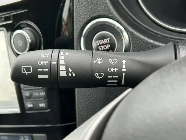 日産 エクストレイル 20X エマージェンシーブレーキ 愛媛県 2015(平27)年 6.7万km ダイヤモンドブラック 登録時走行距離：66142Km/メーカーOP純正SDナビ/AM/FM/DVD/CD/フルセグ/BT/4WD/ビルトインETC/AAC/D+Nシートヒーター/クルーズコントロール/ダウンヒルアシストコントロール/横滑り防止装置/レーンキープアシスト/衝突軽減システム/コーナーセンサー/オートライト/エンジンスタートボタン/スマートキー/純正フロアマット/純正アルミホイール