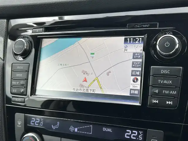 日産 エクストレイル 20X エマージェンシーブレーキ 愛媛県 2015(平27)年 6.7万km ダイヤモンドブラック 登録時走行距離：66142Km/メーカーOP純正SDナビ/AM/FM/DVD/CD/フルセグ/BT/4WD/ビルトインETC/AAC/D+Nシートヒーター/クルーズコントロール/ダウンヒルアシストコントロール/横滑り防止装置/レーンキープアシスト/衝突軽減システム/コーナーセンサー/オートライト/エンジンスタートボタン/スマートキー/純正フロアマット/純正アルミホイール