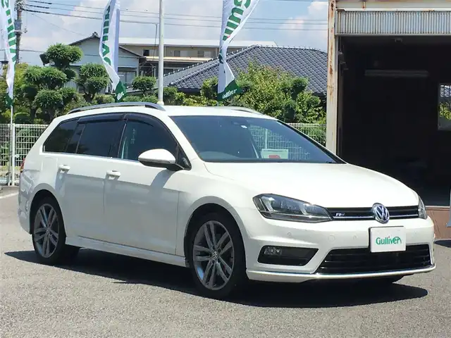 フォルクスワーゲン ゴルフヴァリアント Rラインブルーモーションテクノロジー 15年式 平成27年式 白 Id 中古車 検索のガリバー