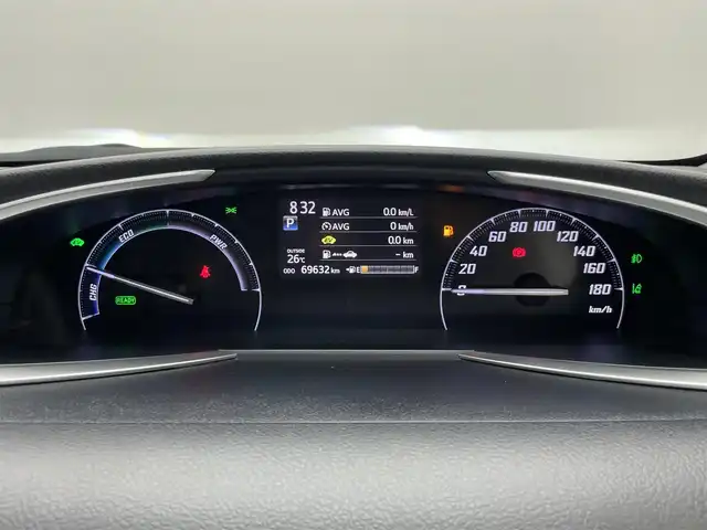 トヨタ シエンタ ハイブリッド G クエロ 愛知県 2017(平29)年 7万km ホワイトパールクリスタルシャイン 純正7型ナビ/フルセグTV/Bluetooth/ETC/バックカメラ/両側パワースライドドア/オートハイビーム/車線逸脱警報/トヨタセーフティセンス/LEDヘッドライト/ハーフレザーシート/プッシュスタート/禁煙車/純正ナビ　フルセグＴＶ　Ｂｌｕｅｔｏｏｔｈ　ＥＴＣ　バックカメラ　両側電動スライドドア　オートハイビーム　車線逸脱警報　トヨタセーフティセンス　ＬＥＤヘッドライト　ハーフレザー　スマートキー　禁煙車