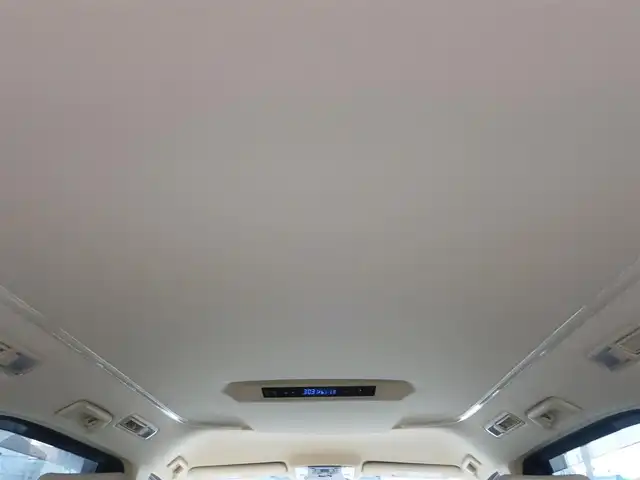 トヨタ ヴェルファイア X 山形県 2016(平28)年 8万km ホワイトパールクリスタルシャイン 純正SDナビ/　　【CD DVD BT フルセグ MSV】/バックカメラ/両側パワースライドドア/クルーズコントロール/LEDオートヘッドライト/レザー調シートカバー/純正16インチアルミホイール/コーナーセンサー/ステアリングスイッチ/MTモード付AT/電動格納ウィンカーミラー/フォグランプ/スマートキー/ETC