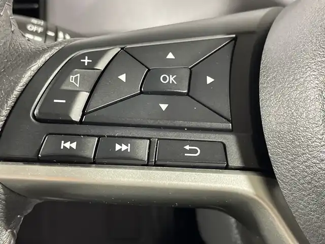 日産 セレナ e－パワー ハイウェイスター V 福岡県 2021(令3)年 5万km ブリリアントホワイトパール 純正メモリーナビゲーション/フルセグテレビ/全方位カメラ/フリップダウンモニター/デジタルインナーミラー/プロパイロットエディション/両側電動スライドドア/BSM/ETC/革巻きステアリング/ドライブレコーダー前後/スマートキー/プッシュスタートエンジン/サンシェード/LEDヘッドライト/純正15インチアルミホイール