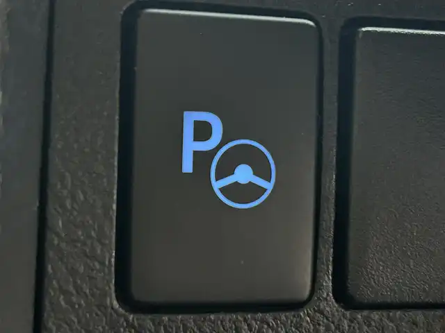 トヨタ アルファードハイブリット SR Cパッケージ 道央・札幌 2021(令3)年 4.7万km ホワイトパールクリスタルシャイン ・４WD/・サンルーフ/・モデリスタフルエアロ/・純正メモリナビ/・CD/DVD/BT/フルセグ/USB/SD/HDMI/・純正フリップダウンモニター/・前後ドライブレコーダー/・ビルトインETC2.0/・アラウンドビューモニター/・デジタルインナーミラー/・衝突軽減ブレーキ/・横滑り防止装置/・アダプティブクルーズコントロール/・レーンキープアシスト/・パーキングアシスト/・ステアリングヒーター/・レザーシート/・D+N席シートヒーター/シートエアコン/・全席パワーシート/・シートメモリー/・置くだけ充電/・純正AW/・前後コーナーセンサー/・LEDヘッドライト/・両側パワースライドドア