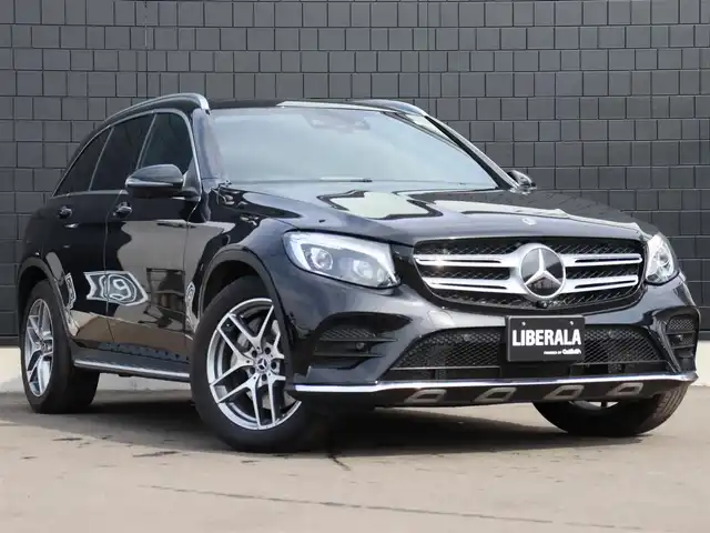 メルセデス・ベンツ ＧＬＣ２２０ d 4マチックスポーツ 本革 宮城県 2018(平30)年 4.9万km オブシディアンブラック 純正ナビ【ＢＴ／ＣＤ／ＤＶＤ／フルセグＴＶ／ＳＤ】/パノラミックスライディングルーフ　/Ｂｕｒｍｅｓｔｅｒサウンド　/アダプティブクルーズコントロール　/ヘッドアップディスプレイ/ステアリングパイロット　/アクティブブレーキアシスト/ブラインドスポットモニター/レーンキープアシスト/レザーシート　/３６０°カメラ/パヒュームアトマイザー/パワーシート(DN席)/メモリーシート(DN席)/全席シートヒーター/パドルシフト/電動リアゲート/ルーフレール/オートライト/LEDヘッドライト/プッシュスタート/キーレスゴー/MTモード付/ETC/リアフォグランプ/ドライブレコーダー/コーナーセンサー(前後)/禁煙車