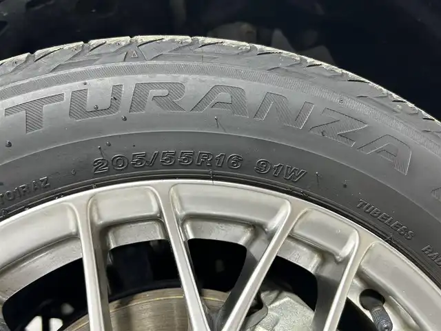 トヨタ ヴォクシー ハイブリッド ZS 煌Ⅱ 大阪府 2020(令2)年 3.9万km ホワイトパールクリスタルシャイン 純正ナビ(フルセグ/DVD再生/Bluetooth) バックカメラ 後席モニター ETC 両側パワースライドドア 衝突軽減 クルコン トヨタセーフティセンス シートヒーター リアオートエアコン