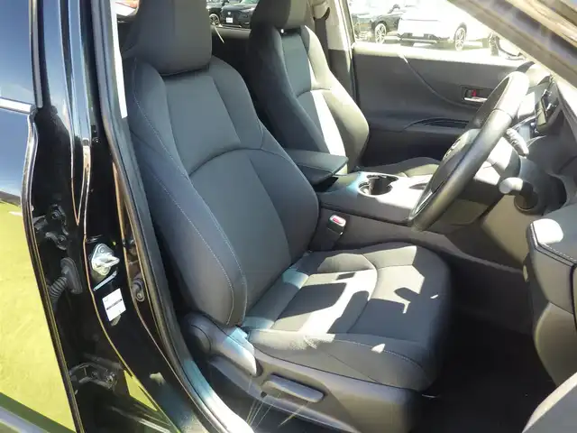 トヨタ ハリアー S 千葉県 2022(令4)年 1.9万km プレシャスブラックパール Toyota Safety Sense/・プリクラッシュセーフティ/・レーンディパーチャーアラート/・オートハイビーム/ディスプレイオーディオ/バックカメラ/革巻きステアリング/ステアリングスイッチ/ETC/LEDヘッドライト/フォグライト/ウインカーミラー/クリアランスソナー/純正17インチアルミホイル/サイド/カーテンエアバッグ/スマートキー
