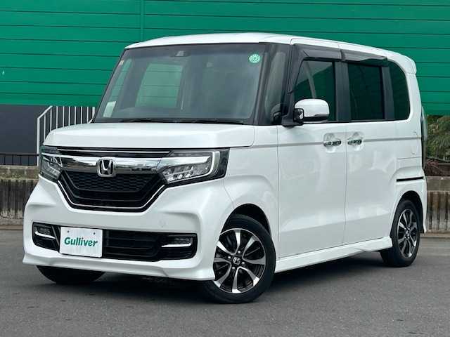 ホンダ Ｎ ＢＯＸ カスタム G L ホンダセンシング 茨城県 2020(令2)年 2万km プラチナホワイトパール 純正8インチメモリナビ（AM/FM/Bluetooth/SD/USB/AppleCarPlay/CD/DVD/TV）/純正ビルトインETC/バックカメラ/スマートキー/クルーズコントロール/前席シートヒーター/片側パワースライドドア/コーナーセンサー/純正フロアマット/純正14インチアルミホイール/レーンキープアシスト/横滑り防止装置/衝突被害軽減システム/カーテンエアバッグ