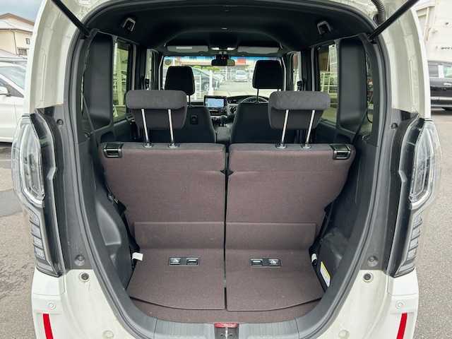 ホンダ Ｎ ＢＯＸ カスタム G L ホンダセンシング 茨城県 2020(令2)年 2万km プラチナホワイトパール 純正8インチメモリナビ（AM/FM/Bluetooth/SD/USB/AppleCarPlay/CD/DVD/TV）/純正ビルトインETC/バックカメラ/スマートキー/クルーズコントロール/前席シートヒーター/片側パワースライドドア/コーナーセンサー/純正フロアマット/純正14インチアルミホイール/レーンキープアシスト/横滑り防止装置/衝突被害軽減システム/カーテンエアバッグ