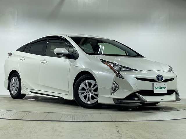 トヨタ プリウス Sセーフティプラス 神奈川県 2016(平28)年 7万km ホワイトパールクリスタルシャイン 純正7型ナビ/トヨタセーフティーセンス/フルセグTV /HDMI/Bluetooth/FM/AM/純正モデリスタエアロ/追従クルコン/ドラレコ/バックカメラ/オートライト/オートハイビーム/デュアルエアコン/純正15AW