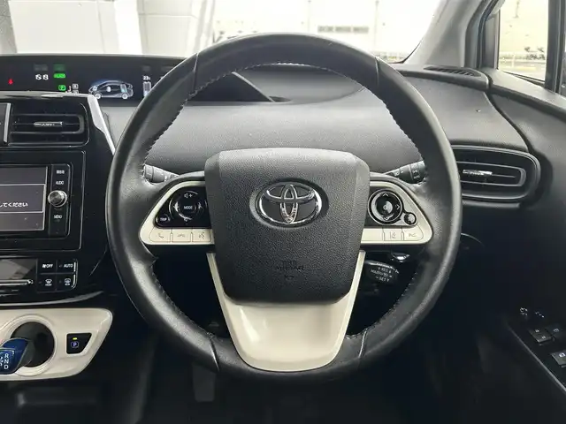トヨタ プリウス Sセーフティプラス 静岡県 2016(平28)年 7万km ホワイトパールクリスタルシャイン 純正7型ナビ/トヨタセーフティーセンス/フルセグTV /HDMI/Bluetooth/FM/AM/純正モデリスタエアロ/追従クルコン/ドラレコ/バックカメラ/オートライト/オートハイビーム/デュアルエアコン/純正15AW