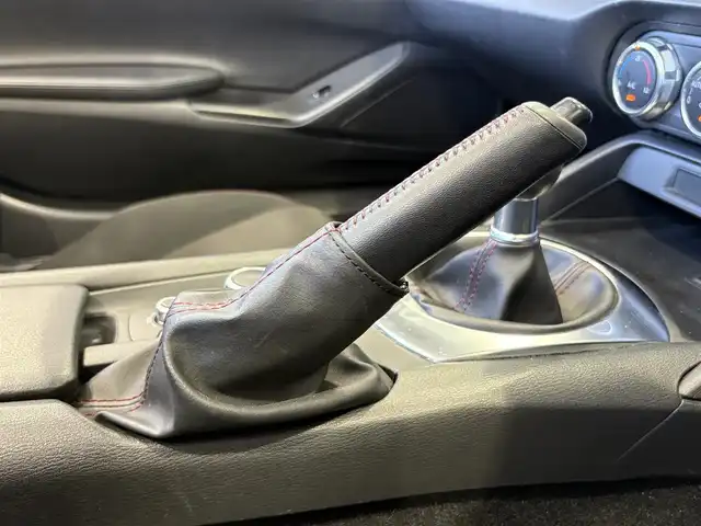 マツダ ロードスター S スペシャルパッケージ 山口県 2015(平27)年 6.6万km セラミックM 6MT/純正ナビ BT/バックカメラ/スマートキー 2個/LEDオートヘッドライト/純正アルミホイール/ETC/ドラレコ/横滑り防止/ステアリングリモコン/保証書 取説/禁煙車