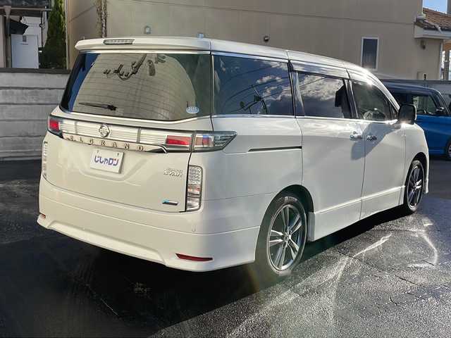 日産 エルグランド 350ハイウェイスター 長野県 2013(平25)年 10.7万km ブリリアントホワイトパール (株)IDOMが運営する【じしゃロン長野店】の自社ローン専用車両になりますこちらは現金またはオートローンご利用時の価格です。自社ローンご希望の方は別途その旨お申付け下さい/純正ナビ/バックカメラ/ステアリングスイッチ/ETC/両側パワースライドドア