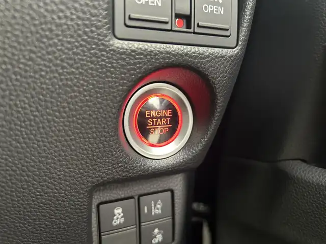 ホンダ Ｎ ＢＯＸ カスタム G L ターボ ホンダセンシング 千葉県 2019(令1)年 4.5万km クリスタルブラックパール 禁煙車/ホンダセンシング/・衝突軽減ブレーキ/・誤発進抑制機能/・歩行者事故低減ステアリング/・路外逸脱抑制機能/・アダプティブクルーズコントロール/・車線維持支援システム/両側パワースライドドア/純正9インチナビ/CD/DVD/Bluetooth/フルセグ/バックカメラ/LEDオートライト/ハーフレザーシート/純正15インチアルミホイール/アイドリングストップ/USBポート/プッシュスタート/スマートキー