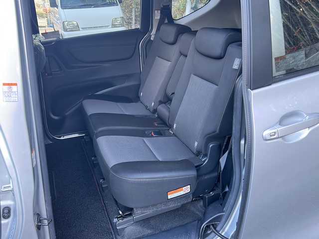 トヨタ シエンタ ファンベースG 京都府 2020(令2)年 1.5万km シルバーM ワンオーナー/純正ナビ　NSCN-W68/・ワンセグTV/BT/CD/AM/FM/・バックカメラ/360度カメラ/ドライブレコーダー/両側パワースライドドア/シートヒーター/ステアリングヒーター/コーナーセンサー/アイドリングストップ/オートライト/オートハイビーム/プッシュスタート/車線逸脱防止/衝突軽減/純正ドアバイザー/保証書/取扱説明書/スマートキースペア×１