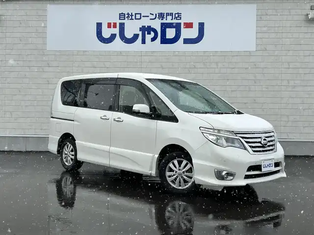 日産 セレナ ハイウェイスター Aセーフティ 道北・旭川 2014(平26)年 12.5万km ブリリアントホワイトパール (株)IDOMが運営する【じしゃロン旭川店】の自社ローン専用車両になります。こちらは現金またはオートローンご利用時の価格です。自社ローンご希望の方は別途その旨お申付け下さい/　/・純正ナビ（CD/DVD/SD/BT/フルセグ）/・アラウンドビューカメラ/・ビルトインETC/・両側パワースライドドア/・クルーズコントロール/・レーダーブレーキ/・アイドリングストップ/・フォグランプ/・スマートキー２個/・取扱説明書