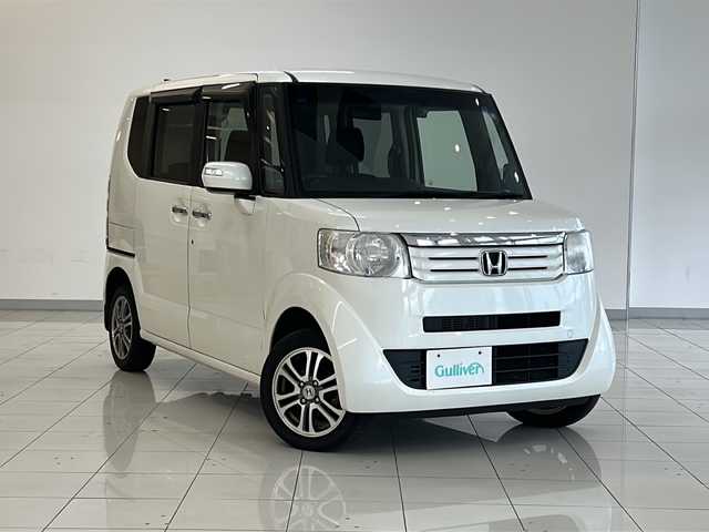 ホンダ Ｎ ＢＯＸ G SSパッケージ 新潟県 2013(平25)年 7.1万km プレミアムホワイトパール ４WD/両側パワースライドドア/前後ドライブレコーダー/純正フロアマット/ABS/横滑り防止装置