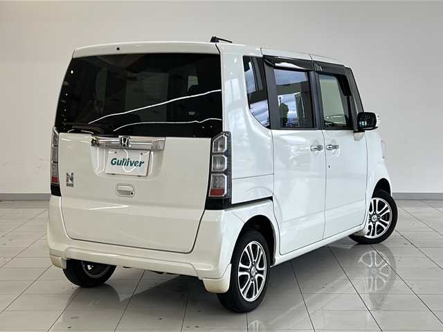 ホンダ Ｎ ＢＯＸ G SSパッケージ 新潟県 2013(平25)年 7.1万km プレミアムホワイトパール ４WD/両側パワースライドドア/前後ドライブレコーダー/純正フロアマット/ABS/横滑り防止装置