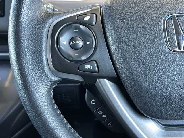 ホンダ フリード G ホンダセンシング 静岡県 2018(平30)年 7.2万km ホワイトオーキッドパール 純正ナビ/・CD/DVD/ipod/SD/USB/AUX/Bluetooth/・フルセグTV/ラジオ/主要装備/・レーダークルーズコントロール　/・ドライブレコーダー　/・バックカメラ　/・両側パワースライドドア　/・ホンダセンシング　/・ＥＴＣ　/・ステアリングリモコン　/・ハーフレザーシート　/・レーンキープアシスト　/・オートライト/・ステアリングリモコン/・ヒーテッドドアミラー/・純正アルミホイール/・純正フロアマット/・ハーフレザーシート/・LEDヘッドライト/・盗難防止装置/・プッシュスタート/・スマートキー