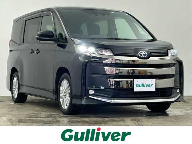 トヨタ ノア ハイブリッド S－G 千葉県 2022(令4)年 5.1万km アティチュードブラックマイカ 禁煙車/純正10インチディスプレイオーディオナビ/・CD/DVD/BT/ACP/AA/HDMI/フルセグ/両側パワースライドドア/純正14インチフリップダウンモニター/プリクラッシュセーフティ/レーンディパーチャーアラート/プロアクティブドライビングアシスト/コーナーセンサー/パーキングサポートブレーキ/レーダークルーズコントロール/バックカメラワイパー/LEDヘッドライト/オートライト/オートハイビーム/フォグライト/ビルトインETC2.0/2列目サンシェイド/スマートキー/電動パーキングブレーキ/ブレーキホールド