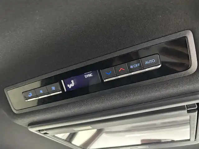 トヨタ ノア ハイブリッド S－G 千葉県 2022(令4)年 5.1万km アティチュードブラックマイカ 禁煙車/純正10インチディスプレイオーディオナビ/・CD/DVD/BT/ACP/AA/HDMI/フルセグ/両側パワースライドドア/純正14インチフリップダウンモニター/プリクラッシュセーフティ/レーンディパーチャーアラート/プロアクティブドライビングアシスト/コーナーセンサー/パーキングサポートブレーキ/レーダークルーズコントロール/バックカメラワイパー/LEDヘッドライト/オートライト/オートハイビーム/フォグライト/ビルトインETC2.0/2列目サンシェイド/スマートキー/電動パーキングブレーキ/ブレーキホールド