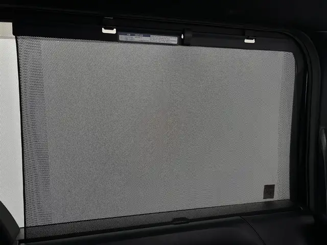 トヨタ ノア ハイブリッド S－G 千葉県 2022(令4)年 5.1万km アティチュードブラックマイカ 禁煙車/純正10インチディスプレイオーディオナビ/・CD/DVD/BT/ACP/AA/HDMI/フルセグ/両側パワースライドドア/純正14インチフリップダウンモニター/プリクラッシュセーフティ/レーンディパーチャーアラート/プロアクティブドライビングアシスト/コーナーセンサー/パーキングサポートブレーキ/レーダークルーズコントロール/バックカメラワイパー/LEDヘッドライト/オートライト/オートハイビーム/フォグライト/ビルトインETC2.0/2列目サンシェイド/スマートキー/電動パーキングブレーキ/ブレーキホールド