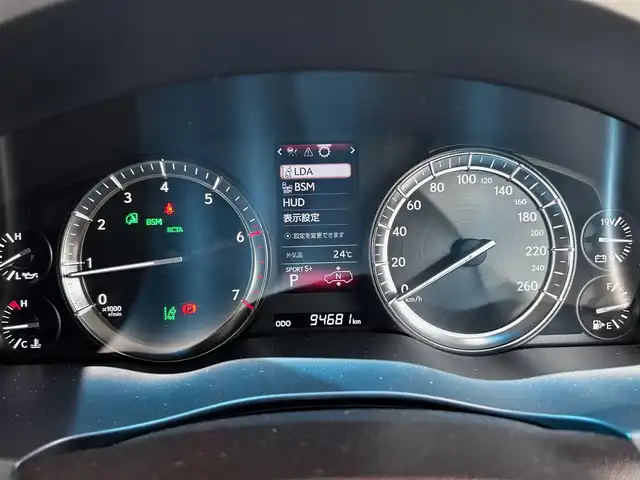レクサス ＬＸ 570 富山県 2016(平28)年 9.5万km スターライトブラックガラスフレーク 外部検査実施済み/純正SDナビ/（DVD・ブルーレイ・フルセグTV・Bluetooth・USB・MSV）/アラウンドビューモニター/純正21インチアルミホイール/パワーバックドア/セーフティシステム/・プリクラッシュセーフティシステム/・レーンディパーチャーアラート/・アダクティブハイビームシステム/・レーダークルーズコントロール/LEDヘッドライト/スマートキー/ビルトインETC2.0/前方ドライブレコーダー/黒レザーシート/前席パワーシート/前席シートヒーター/前席エアシート/ブラインドスポットモニター/ヘッドアップディスプレイ/ハンドルヒーター/パドルシフト/クールBOX/ヒッチメンバー（電源7ピン）/横滑り防止機能/ロールセンシングカーテンエアバッグ/保証書/取扱説明書/スペアキー