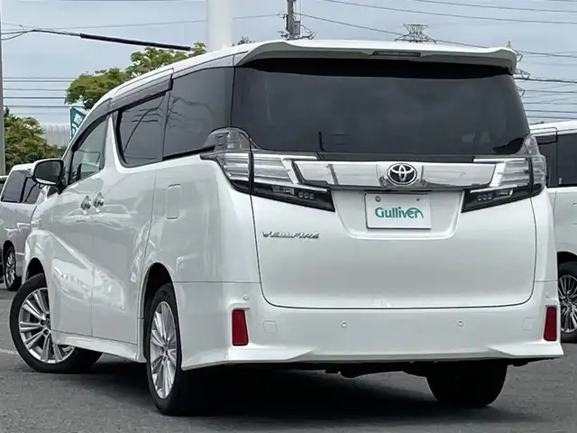 トヨタ ヴェルファイア Z Aエディション 道央・札幌 2017(平29)年 8.7万km ホワイトパールクリスタルシャイン ４WD/ワンオーナー/寒冷地仕様/純正ディーラーOPナビ/CD/DVD/BT/フルセグ/横滑り防止装置/クルーズコントロール/クリアランスソナー/バックカメラ/ビルトインETC/アイドリングストップ/ワイパーデアイサー/nanoe/ECOMODE/両側パワースライドドア/N席/２列目オットマン/革巻きステアリング/ステアリングリモコン/電動パーキング/ブレーキホールド/MTモード付AT/プッシュスタート/スマートキー/LEDヘッドライト/オートライト/フォグランプ/電動格納ミラー/ウィンカーミラー/純正フロアマット/ドアバイザー/純正エンジンスターター