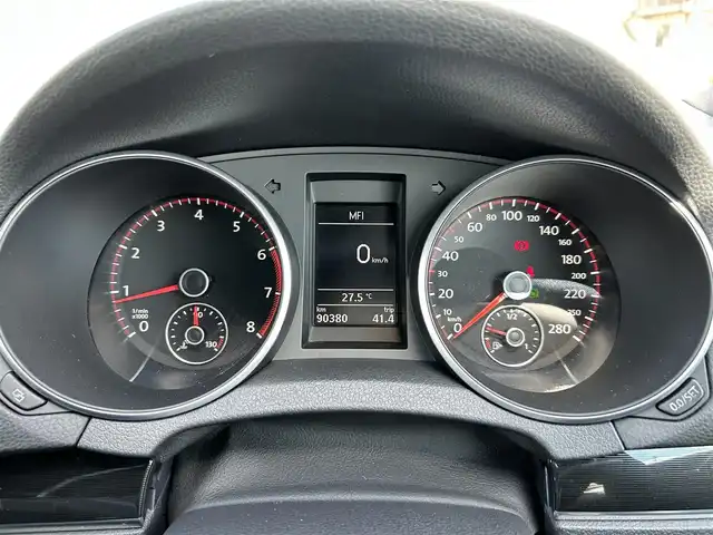 フォルクスワーゲン ゴルフ GTi 岡山県 2011(平23)年 9.1万km 黒 社外ETC/スペアキー/純正アルミホイール/シートヒーター/横滑り防止装置/W＋サイドエアバッグ/カーテンエアバッグ/エアロパーツ【リア】/ローダウン/保証書/取扱説明書